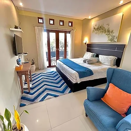 Double U Camp And Villa