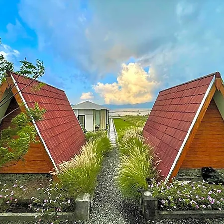 Double U Camp And Villa