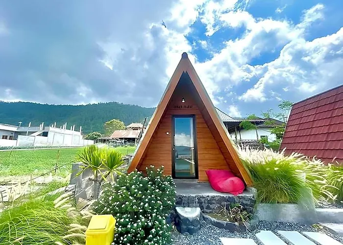 Double U Camp And 酒店