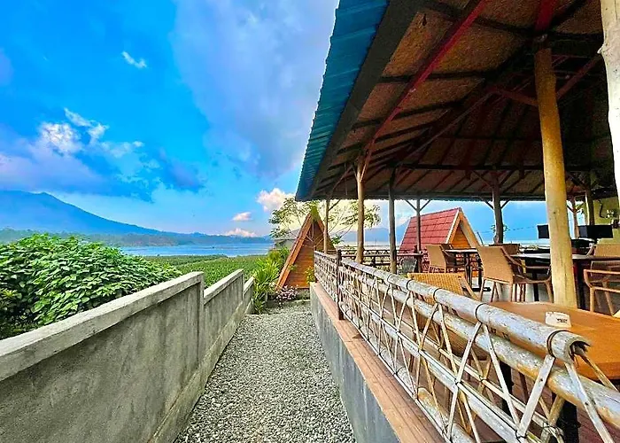 Double U Camp And Hotel *